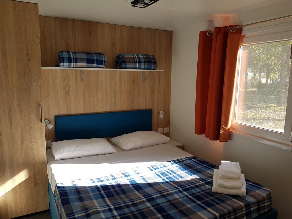Camping Taimi Hotel มารีนา ดิ มาซซา ภายนอก รูปภาพ